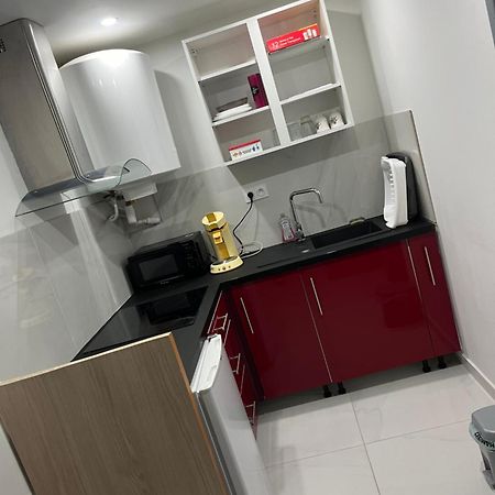 Appartement Calme Dans Villa Individuelle บักนัวส์-ซัวร์-เซซ ภายนอก รูปภาพ